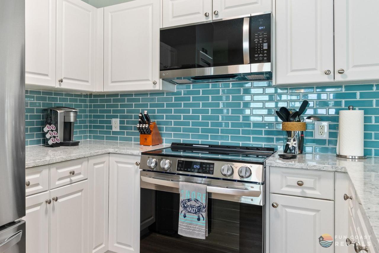 On Flagler Avenue! Dog Friendly With Balcony And Parking Walk To The Beach! 新士麦那海滩 外观 照片