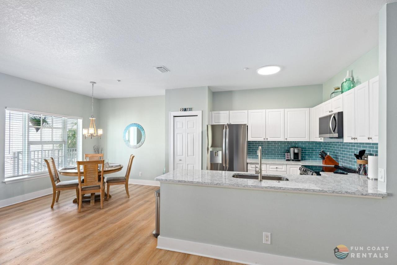 On Flagler Avenue! Dog Friendly With Balcony And Parking Walk To The Beach! 新士麦那海滩 外观 照片